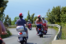 The next curve of this Vespa tour in Italy