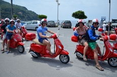 Here we go! The Vespa tour goes on