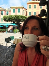 Having breakfast and a cappuccino in Portofino