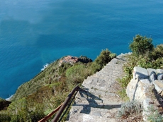 Entlang der Steilküste von Ligurien haben Sie während Ihrer Wanderung einen traumhaften Ausblick auf das Meer