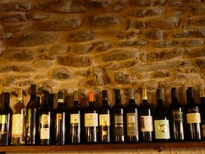 Weinhandlung in Varese Ligure